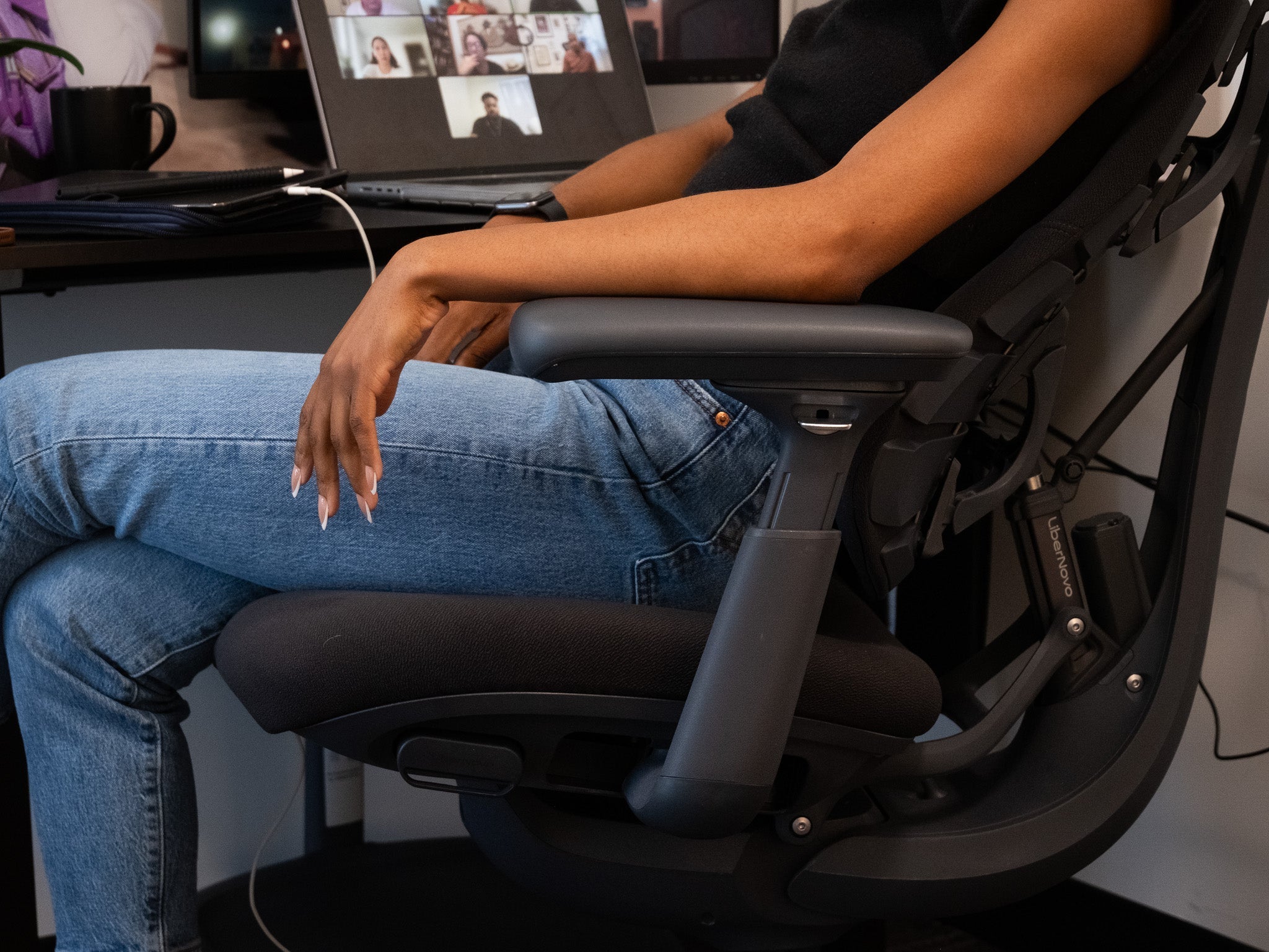 The Science of Sitting Pressure Distribution: Engineering Long-Term Comfort
