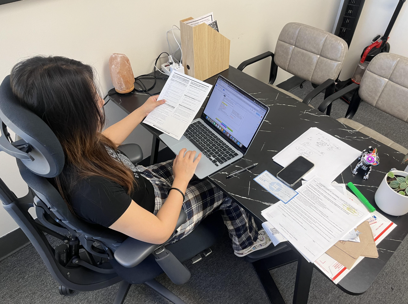 Sitting Fatigue Causes: Why Sitting All Day Feels Exhausting