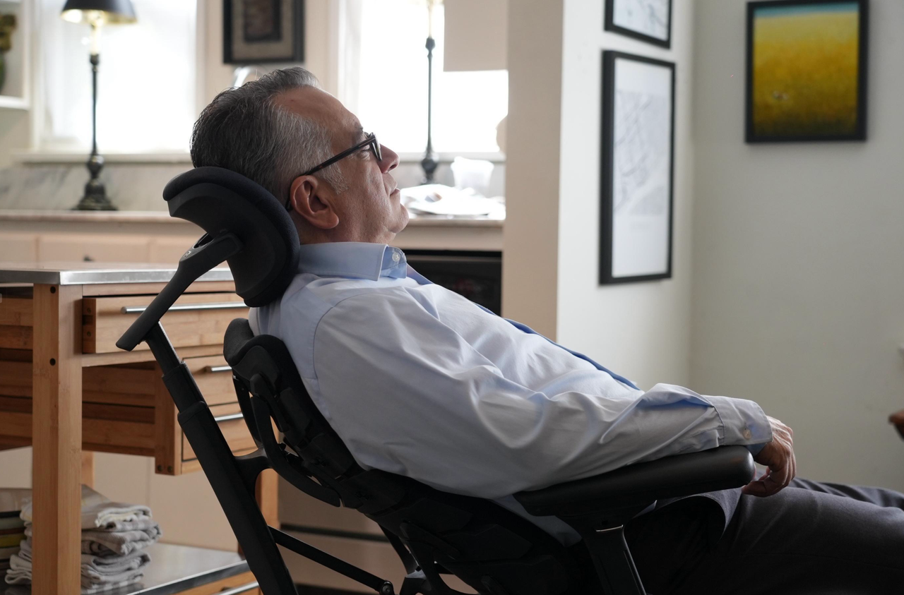 Neck Pain from Your Office Chair? Here's What to Look For